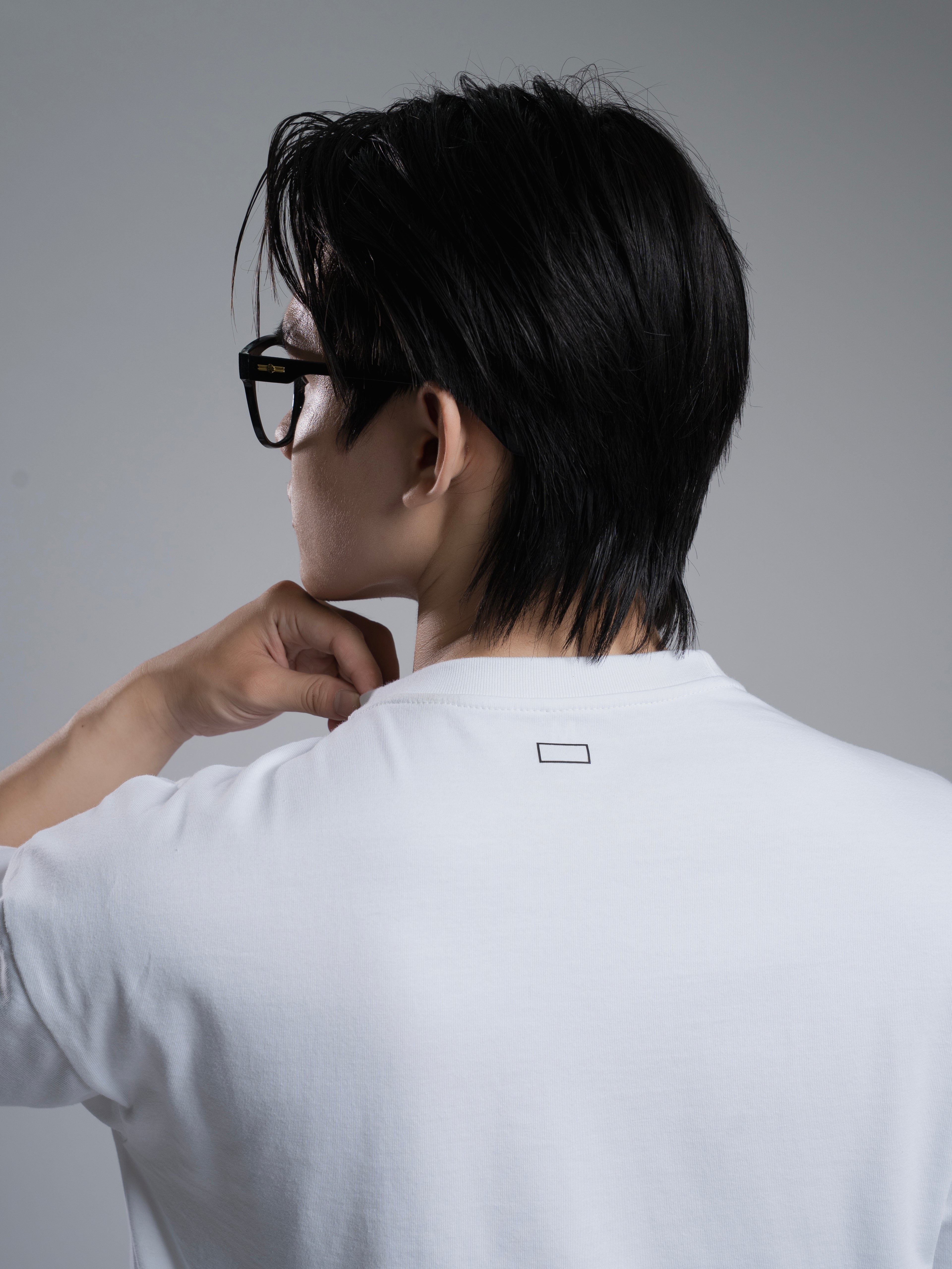 Áo Thun Nam Cotton Logo Minimalist Trắng