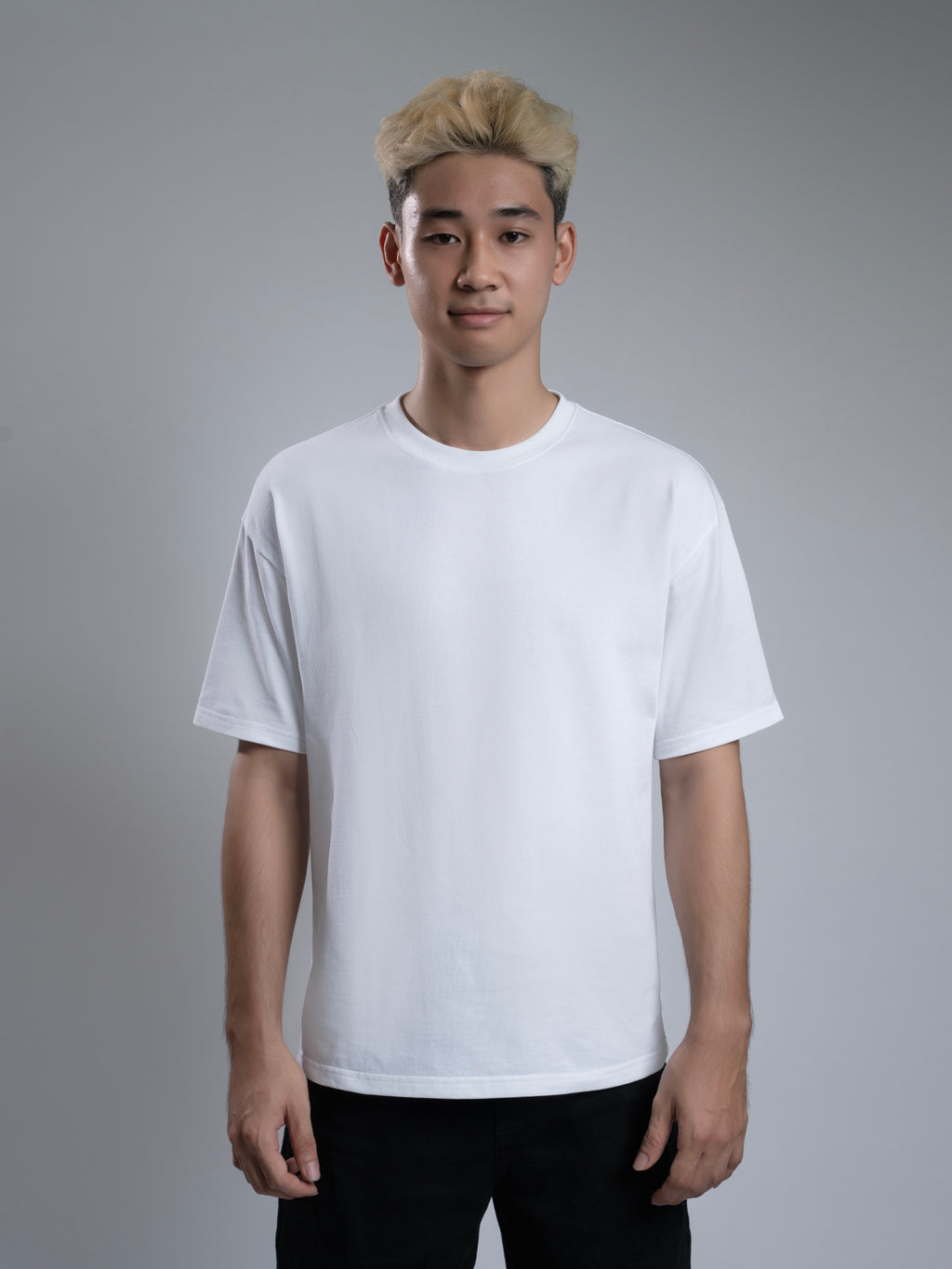 Áo Thun Nam Cotton Trơn Trắng Regular Fit